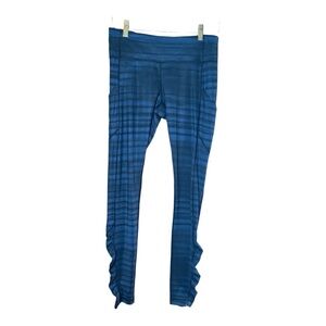 Lululemon legging Blue and Black size 8 ruched ankle yoga running